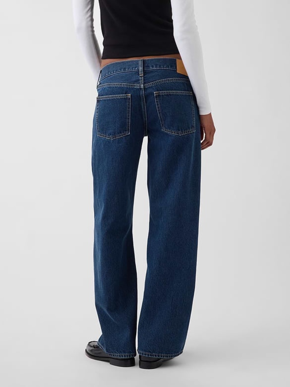 Gap x The Hailey Low Rise Loose Jean - Picture 3 of 8